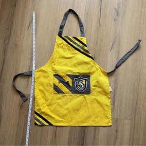 Harry Potter Child’s Hufflepuff Apron